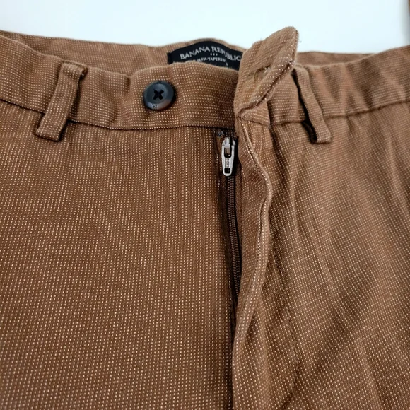 BANANA REPUBLIC Slim Tapered Fit Men's Brown Pants Size 31×30 - Picture 4 of 7